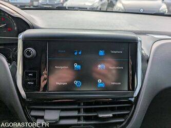 2018-peugeot-208-1462058-47776658