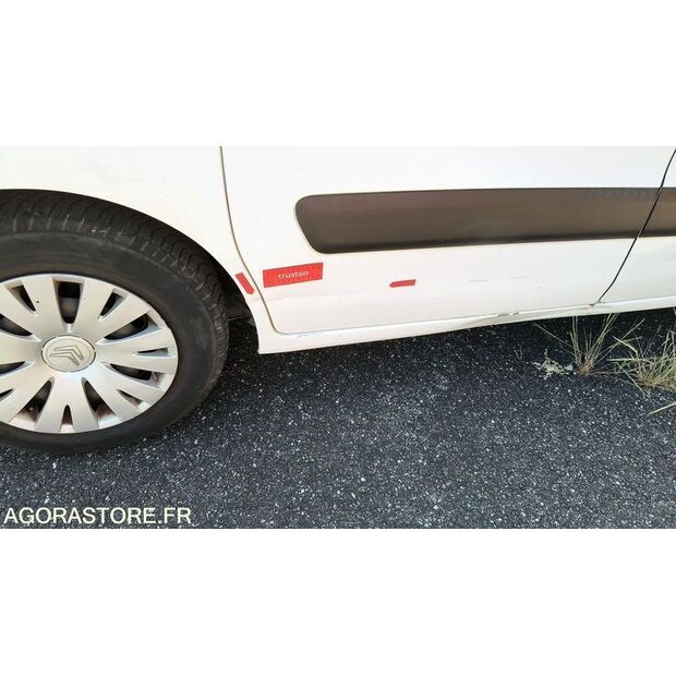 2009 Citroen BERLINGO-47776707