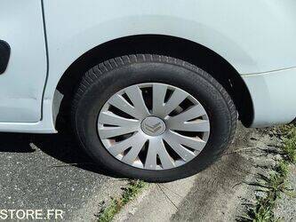 2009-citroen-berlingo-1462061-47776731