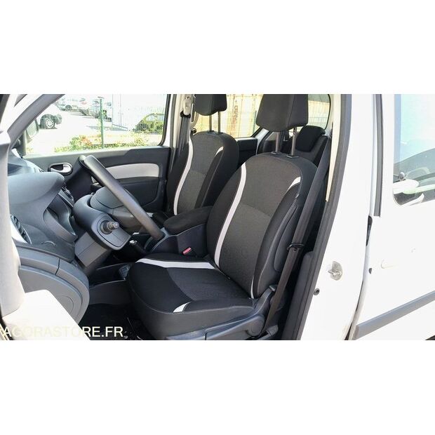 2016 Renault Kangoo-47776766