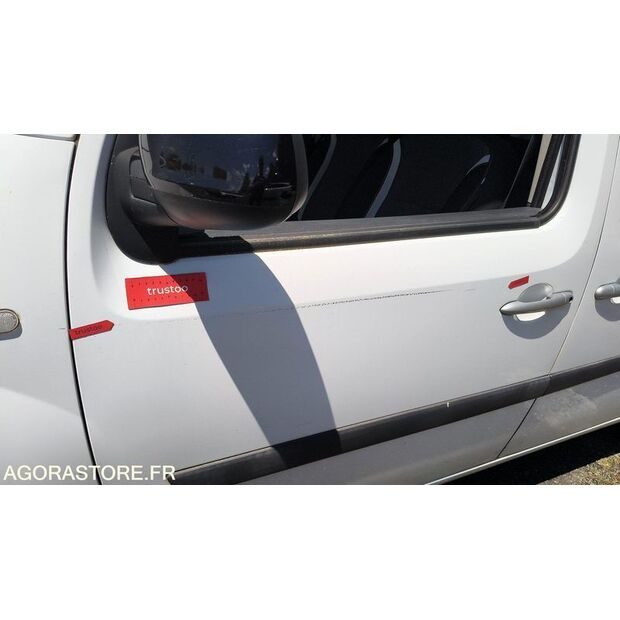 2016 رينو Kangoo-47776830