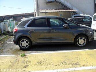 2016-citroen-c4-1462065-47776894