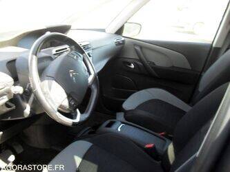 2016-citroen-c4-1462065-47776895