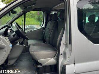 2012-opel-vivaro-1462067-47776931