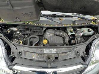 2012-opel-vivaro-1462067-47776932