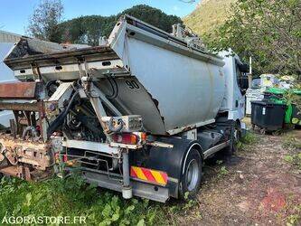 2011-renault-midlum-1462069-47776994