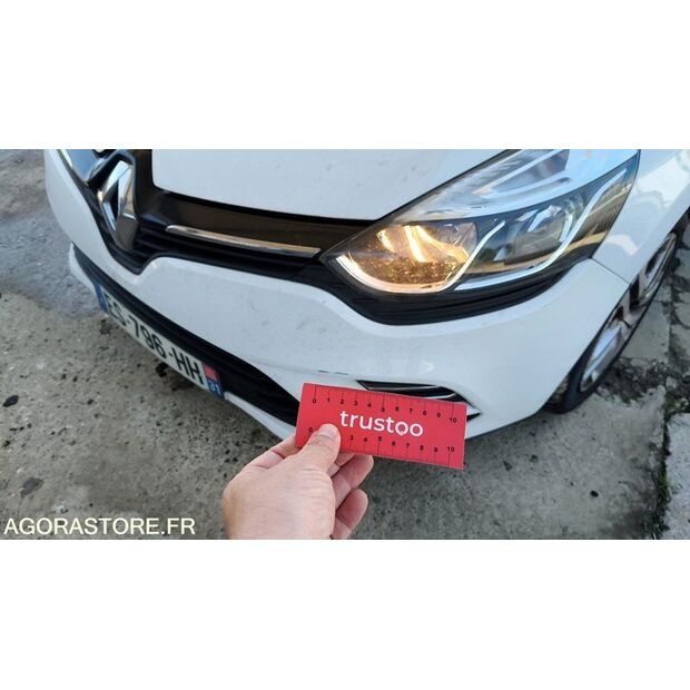 2017 Renault Clio-47777046