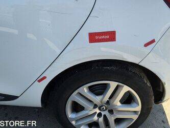 2017-renault-clio-1462072-47777070