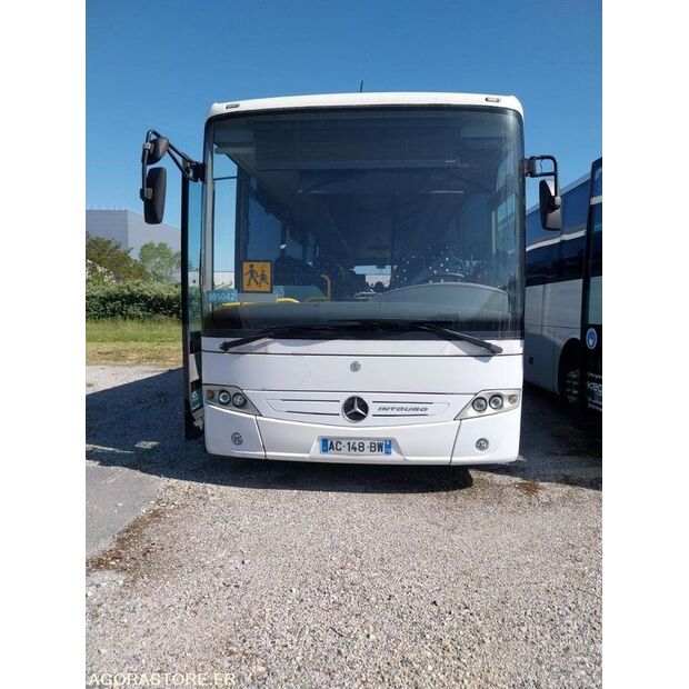 Mercedes-Benz INTOURO-47777335