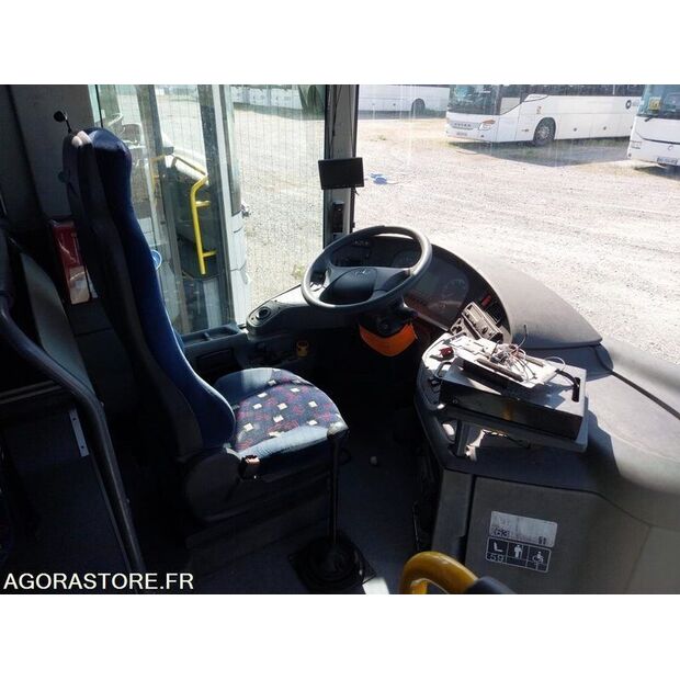 Mercedes-Benz INTOURO-47777345