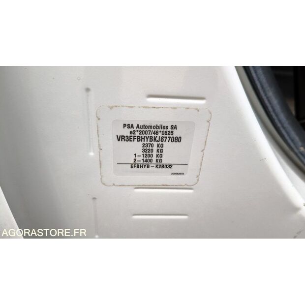 2019 Peugeot PARTNER-47777401