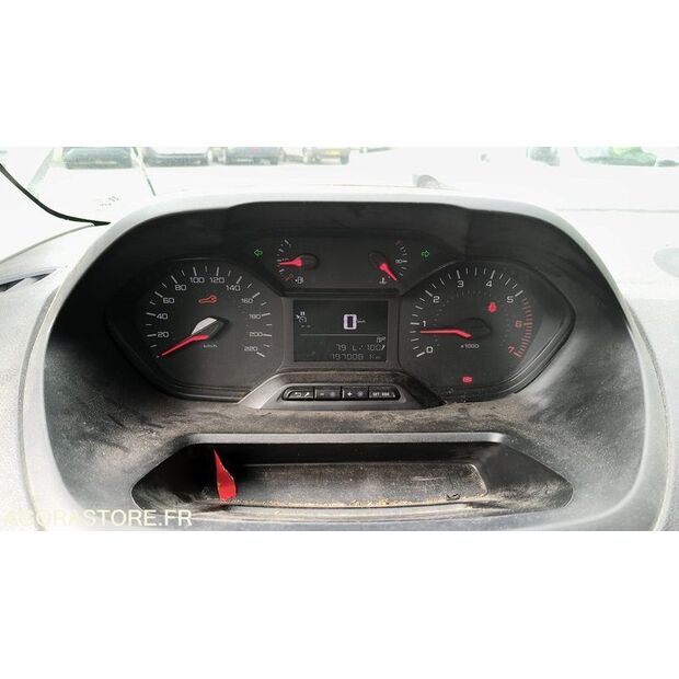 2019 Peugeot PARTNER-47777409
