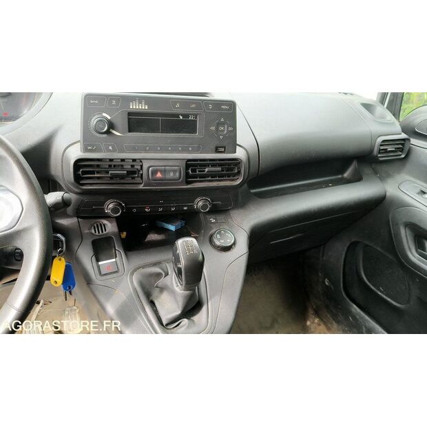2019 Peugeot PARTNER-47777411