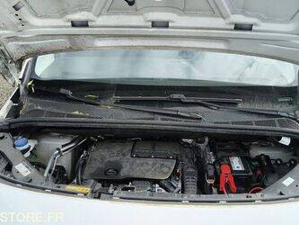 2019-peugeot-partner-1462085-47777413