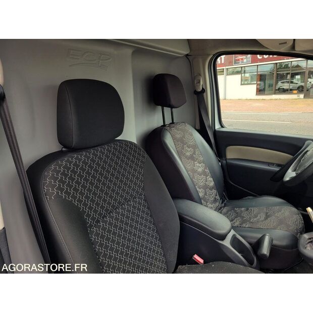 2013 رينو Kangoo-47777458