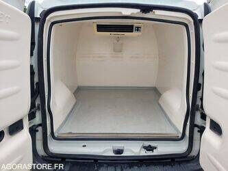 2013-renault-kangoo-1462086-47777460