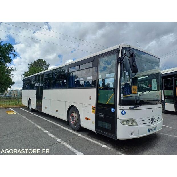 Mercedes-Benz INTOURO-47777570