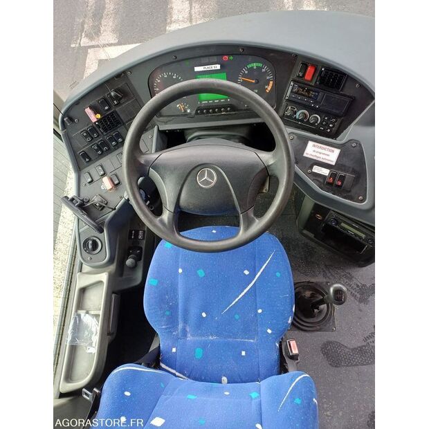 Mercedes-Benz INTOURO-47777573