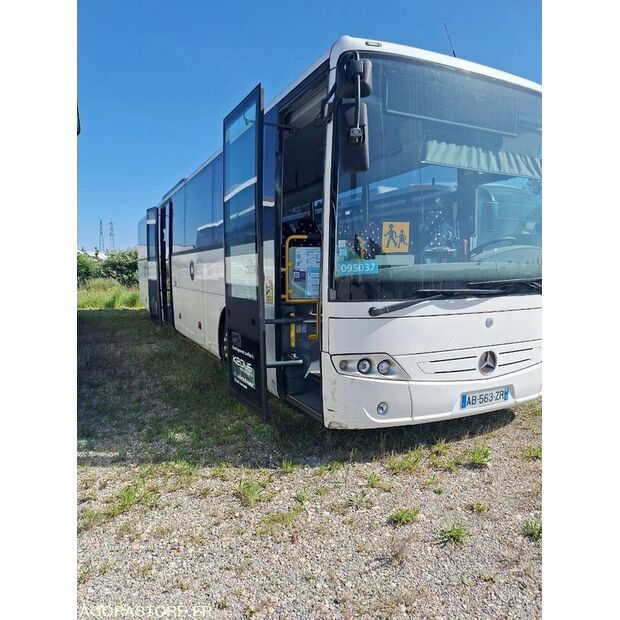 Mercedes-Benz INTOURO-47777586