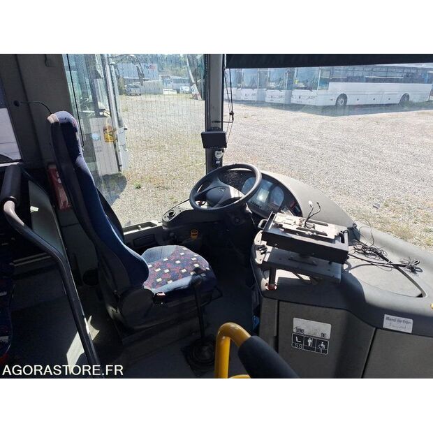 Mercedes-Benz INTOURO-47777594