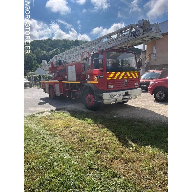 1994 رينو M150-47777603