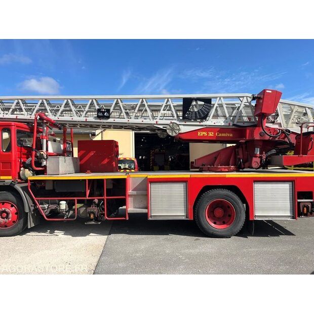 1994 رينو M150-47777608
