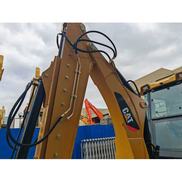 2025 Caterpillar 426F-47777839