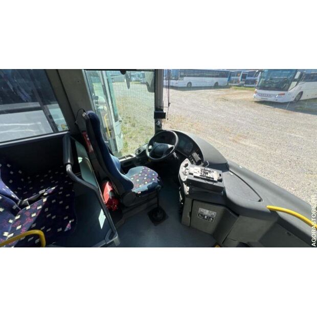 Mercedes-Benz INTOURO-47777930