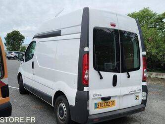2008-opel-vivaro-1462107-47777969