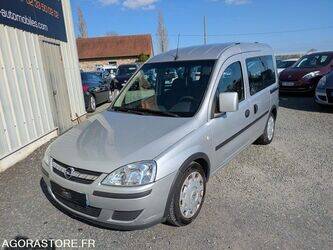 2005-opel-combo-1462114-47778159