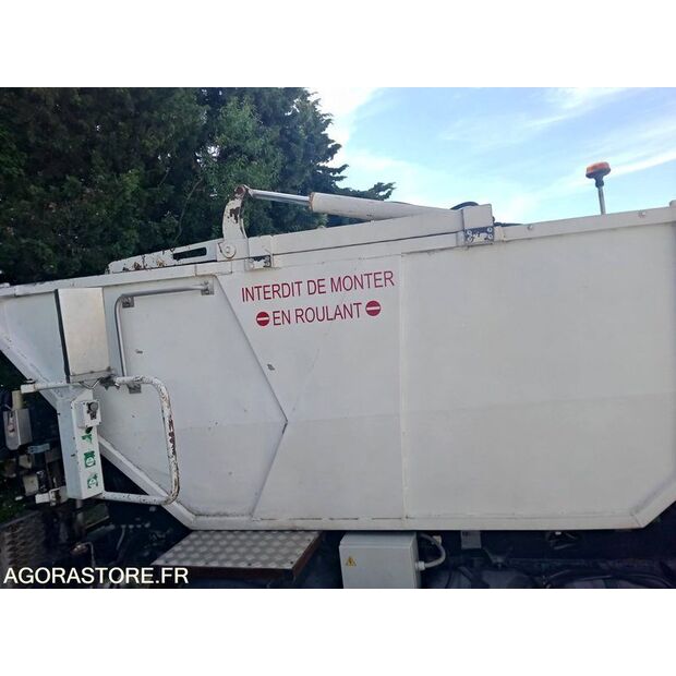 2003 NISSAN Cabstar-47778186