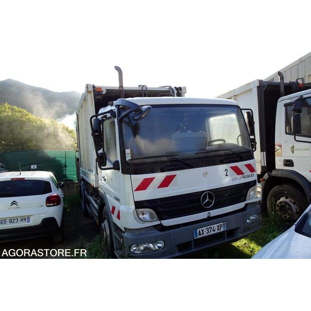 2010 Mercedes-Benz 1524-47778196