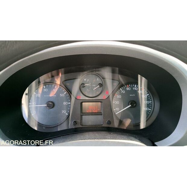 2012 Citroen BERLINGO-47778325