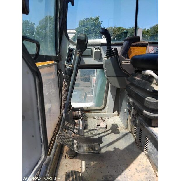 2002 TAKEUCHI TB125-47778378
