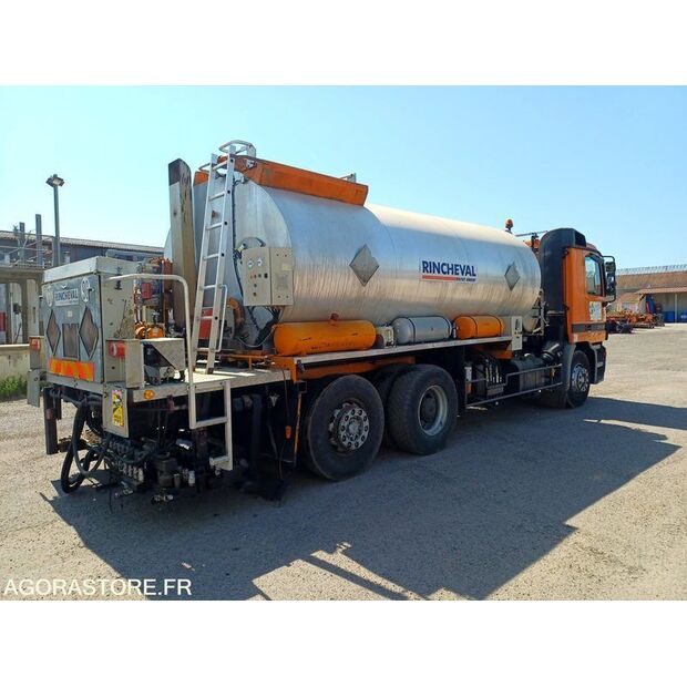 2002 مرسيدس بنز 2535-47778458