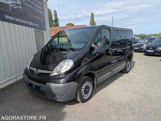 2011-opel-vivaro-1462128-47778529