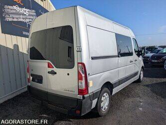 2017-renault-master-1462129-47778552