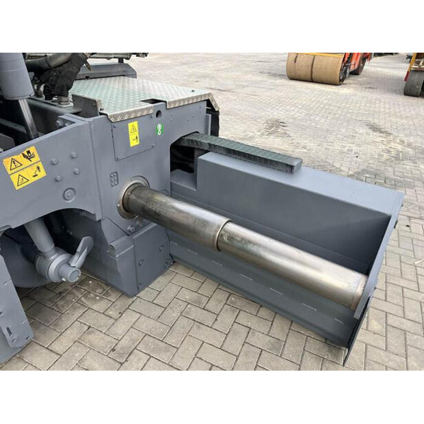 2016 VOGELE SUPER 1800-3I-47781358