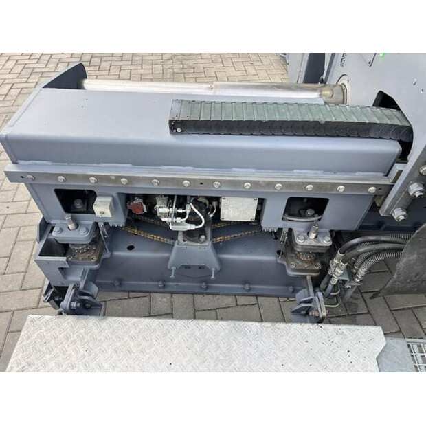 2016 VOGELE SUPER 1800-3I-47781369