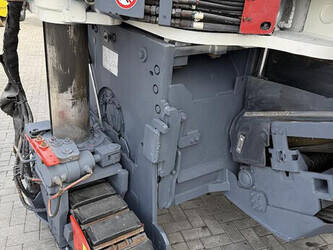 2013-wirtgen-w100fi-1331816-47781548