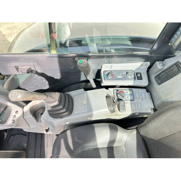 2017 كوبوتا KX155-5SZ-47782093