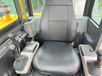 2017-komatsu-pc56-7-1462160-47782256