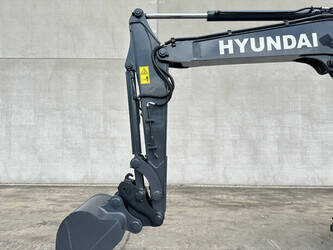 2021-hyundai-r60vs-47782269