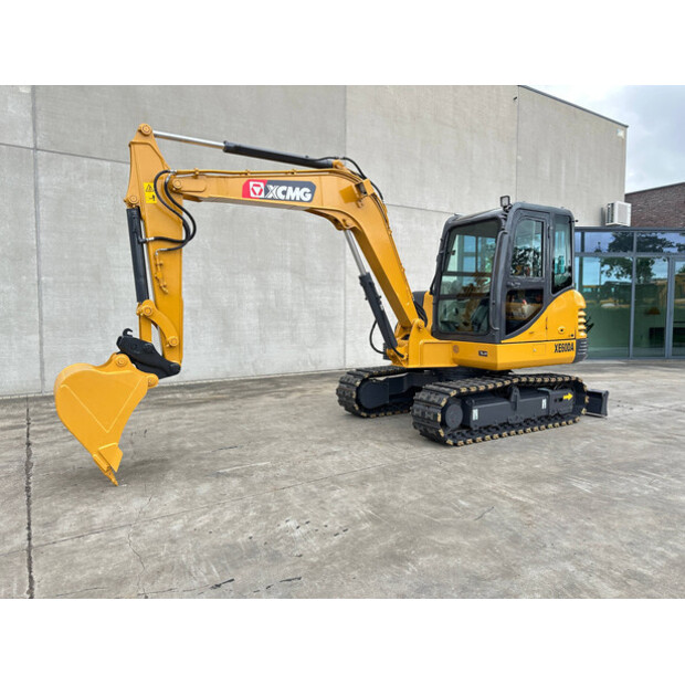 2020 XCMG XE60DA-47782397