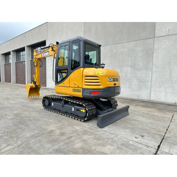 2020 XCMG XE60DA-47782402
