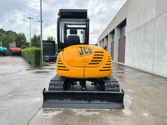 2009-jcb-8056-1462166-47782483