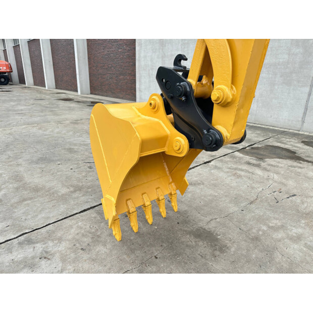 2010 Komatsu PC40MR-1-47782524