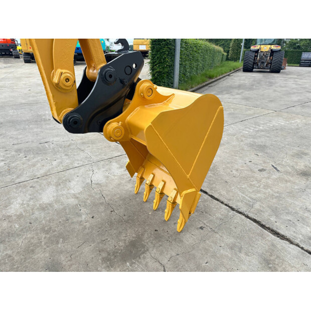 2010 Komatsu PC40MR-1-47782526