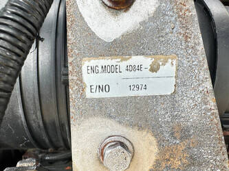 2010-komatsu-pc40mr-1-47782547
