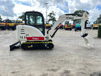 2010-bobcat-331-47782562